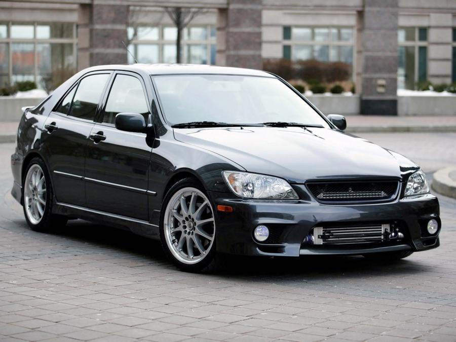  Lexus IS300 Turbo 2005 года  (фото 9 из 9)